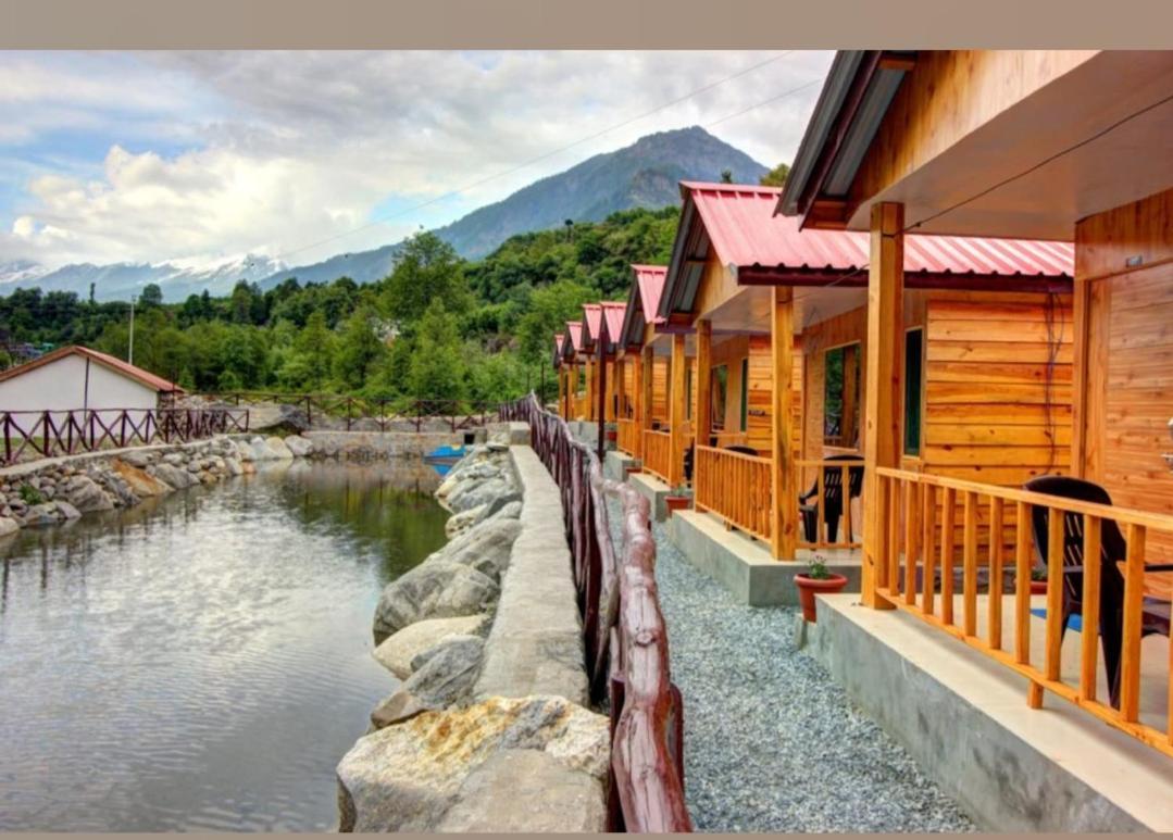 Shivalaya Retreat Hotel Manali  Exterior photo